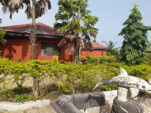 Paradise Ocean Resort Hotels in Abura Asebu Kwamankese