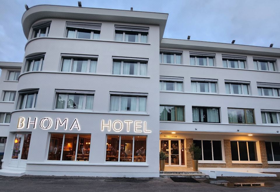 hotel overview picture