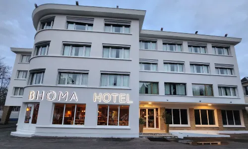 Bhoma Bourges - Hôtel & Restaurant Hotels in Saint-Doulchard