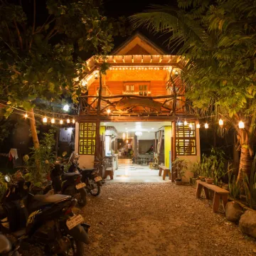Natura Vista Hotels near Panglao Beach