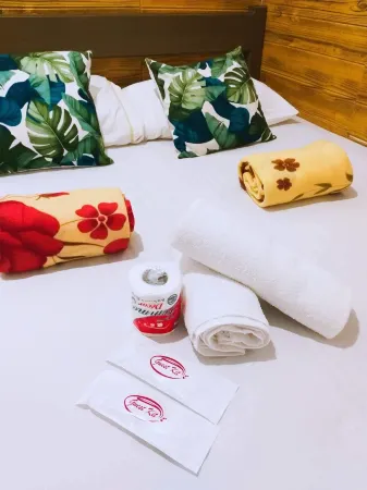 Ysraela Lodging House - Sabang Отели рядом с достопримечательностью «Дингалан Кейв»