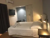 Apollon Filoxenia Hotels in Corinth