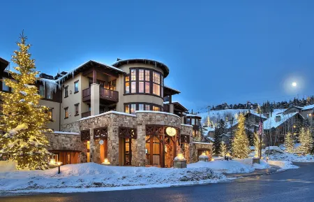 The Chateaux Deer Valley