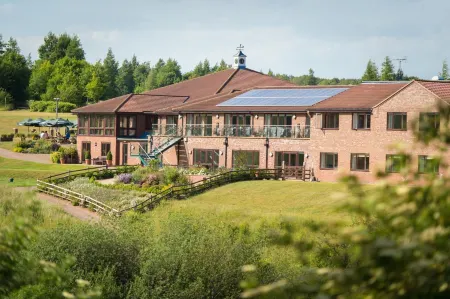Greetham Valley Отели в г. Касл Байтам