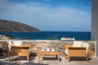 Luxury Villa with Stunning Views in Agios Nikolaos Hotels in Eloúnta