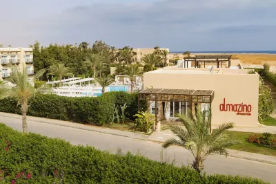 Jaz Neo Almazino, Almaza Bay Hotel di Qism Moursy Matrouh
