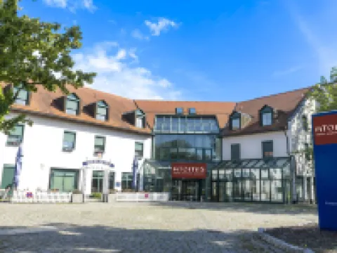 Atomis Hotel Munich Airport by Mercure Hotels in Oberding