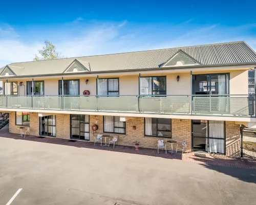 Ascot Vale Motor Lodge Hotels near Upper Riccarton
