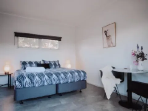 ブカン モーテル オーボストのホテル