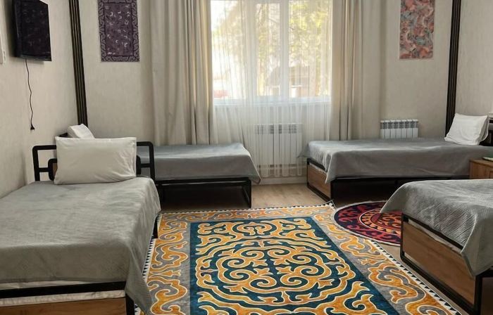 Arbat Toktogul Hotel (Арбат Токтогул)