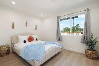Oceanview Sunset View Luxe 3BR 2Bath SofaBed Home Yard in Pacifica فنادق في Pacifica