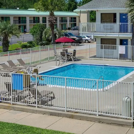 Motel 6 Gulfport, MS – Airport