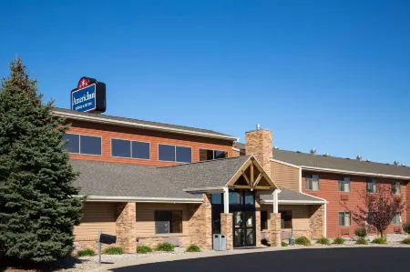 AmericInn by Wyndham Sioux City Отели в г. Серджант Блафф