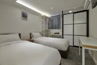 Eight Rest Hostel Myeong-dong