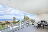 The Block Escape - Ocean Views No 6
