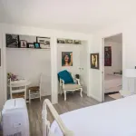 The Flat a Wanderlust Abodes Property Hotels in Central Lake