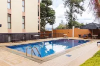 Highlands Apartment - مسبح
