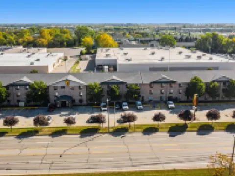 Super 8 by Wyndham Mt. Pleasant Hotels in Mount Pleasant