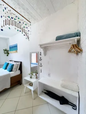 Suites Casa Azul-Vila do Abraão- Conforto, Limpeza, ótima localização