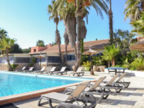 Malibu Village Hotels in Canet-en-Roussillon
