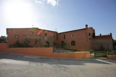 Hotel Can Panyella Hotels near Castell D'Age