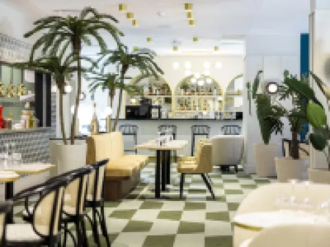 Casino Hôtel des Palmiers Hotels in Hyeres