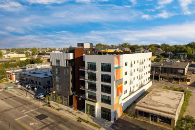 The Carter by AvantStay Spacious Stay Near Downtown Hotels in Nashville