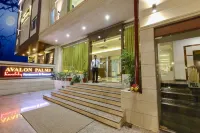 아발론 팜스 아그라  호텔