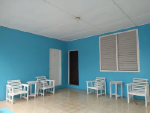 Entire 6-Bedroom Villa Free Parking with Fast Wifi Hotels in Discovery Bay