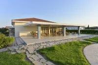 마크로니소스 빌리지 클럽  호텔