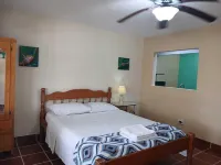Bamboleo Inn Belize Hotels in 