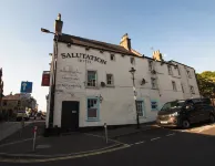 The Kinross Salutation Inn Hotel a