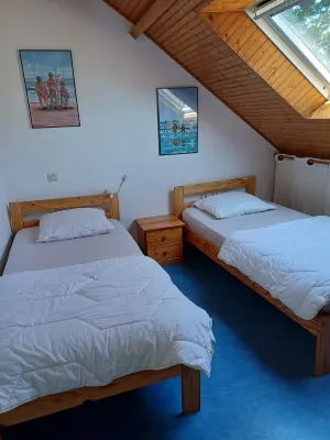 Vacation home DAMGAN, 200m from beach and fishing, quiet, high-speed WIFI. Hotels in Damgan