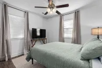 Cave Springs Country Home Close to Everything NWA Has to Offer