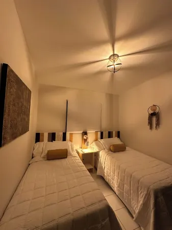 Charming 2-bedroom house with WiFi, AC in San Miguel