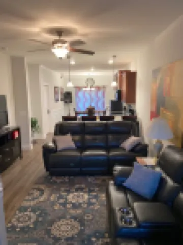 Home Away from Home>>>>4Br3.5BathParkBikeTrailPoolGymPondCamerasWiFi