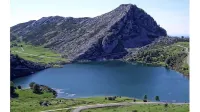 Super Romantic apartment with Jacuzzi in the Picos de Europa.