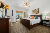 Luxury Legacy Resort Poolside 3BR 5-Star Villa, Mountain Views, 2 Primary Suites - 3-Star