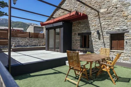 the edge of chelis Отели рядом с достопримечательностью «Ruta Cola de Caballo»