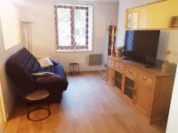 Appartement Neuf Pour 6 Personnes Face au Parc du Château Hotels in Vizille