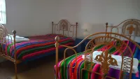 Monte Alentejano for 4 people!Ideal for children!We accept animals! Hotel a Montemor-o-Novo