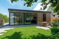 Attractive Home with Terrace - parking