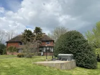 Hidden gem with hot tub  and tennis court in idyllic East Sussex  countryside .