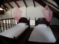 Villa Mahogany and its bungalow in Sainte Anne