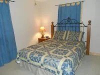 6  Bedrooms, 3 1/2 Baths, WiFi, Dog Friendly, Pool Table, Hot Tub, Fire Pit Hotels in Ellijay