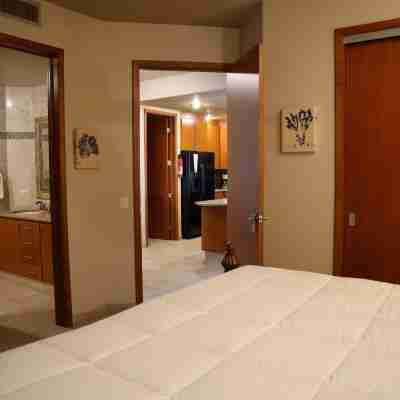 GROUND floor! Closest to the beach Phase 2 Ocean Front Las Palomas! Rooms