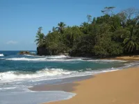 Perfect for Families, Surfers and Nature-Lovers!!