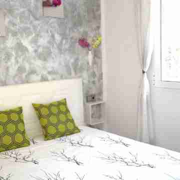 Top renovated holiday home with AC, Wi-Fi, satellite, infrared heating Rooms