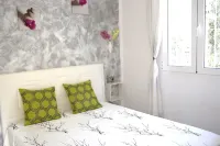 Top renovated holiday home with AC, Wi-Fi, satellite, infrared heating