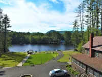 Waterfront Cottages near Lake George and Saratoga Springs